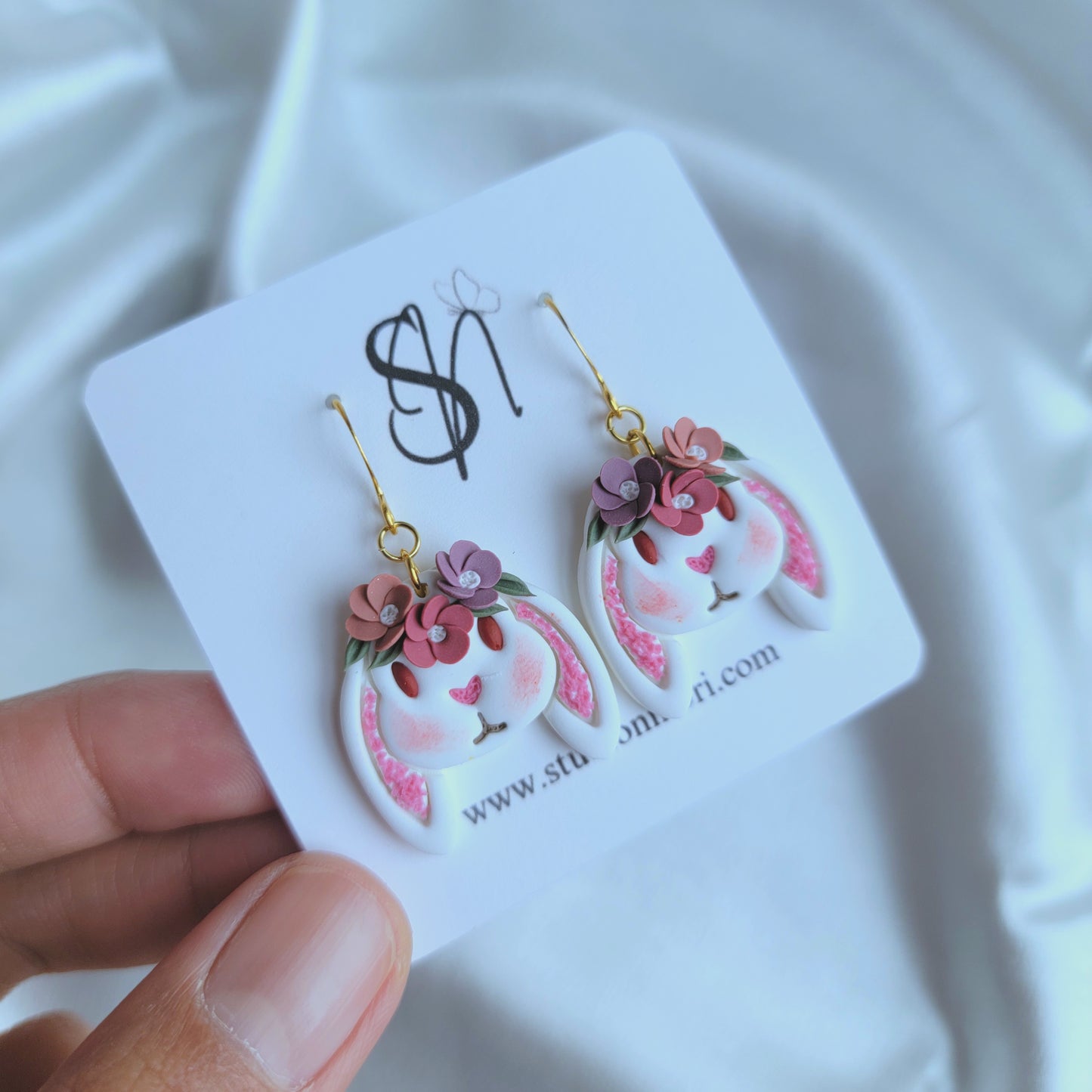 Inlove Floral Bunny Earrings