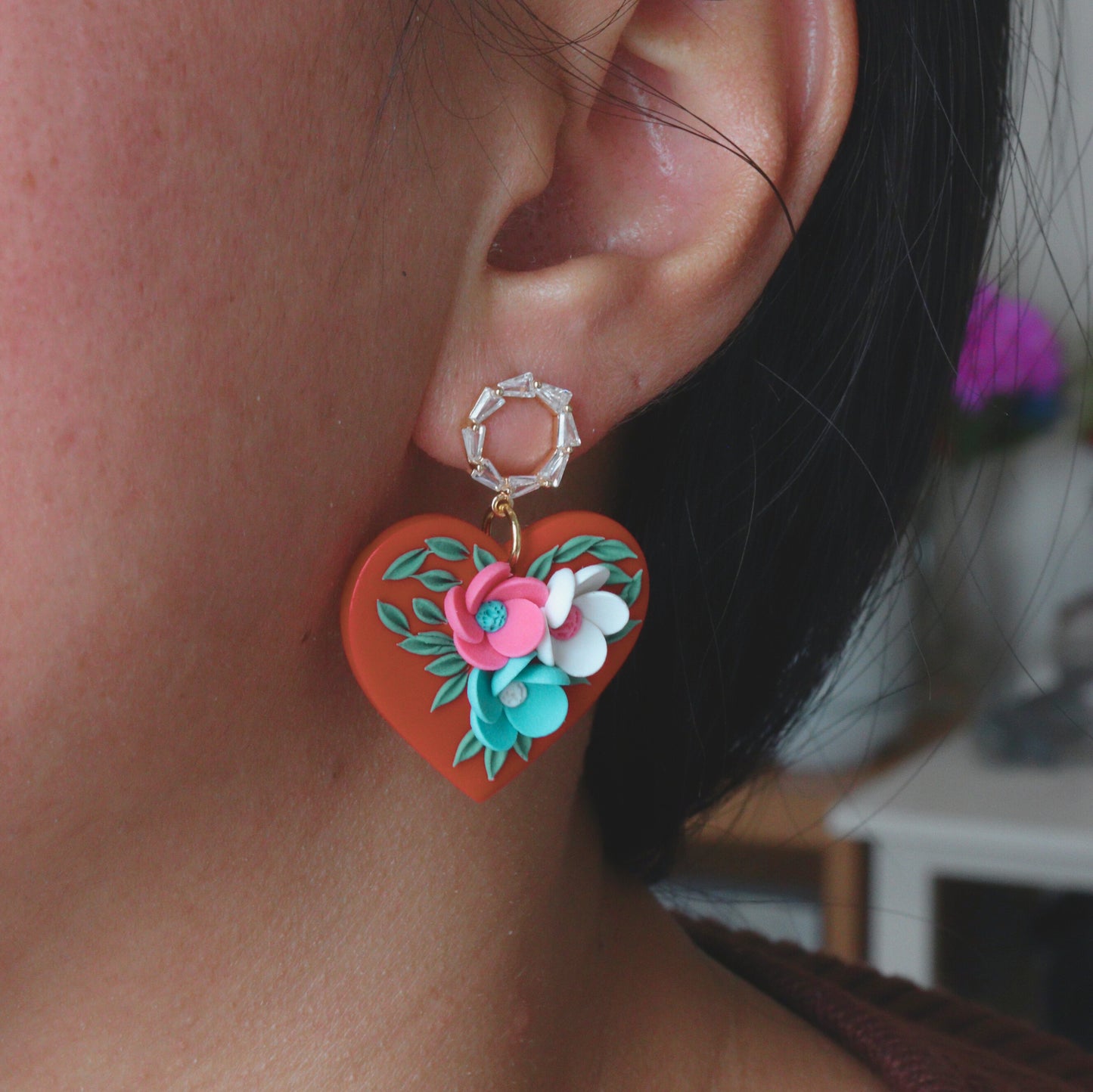 Elegant Floral Hearts Earring