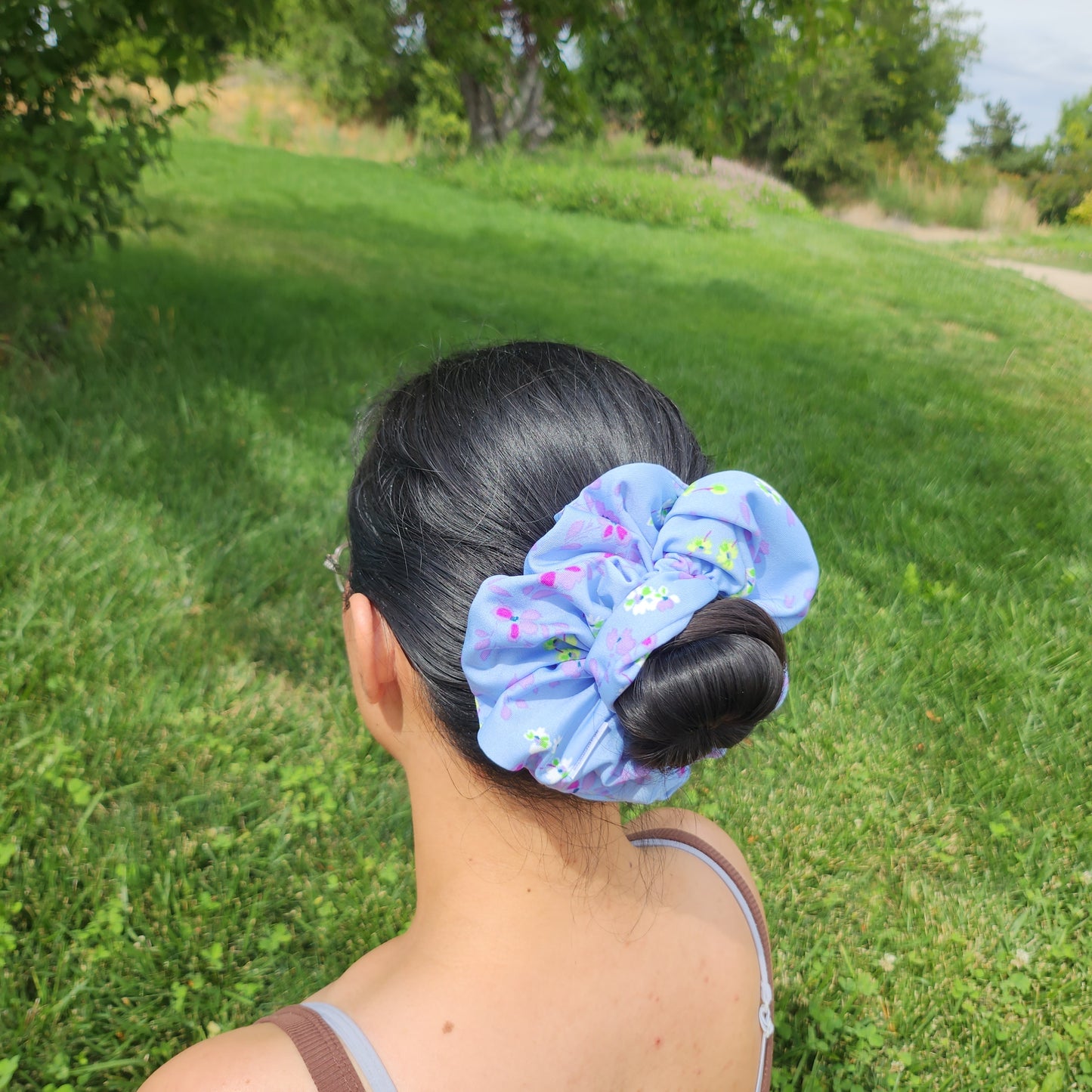 Len XL Scrunchie