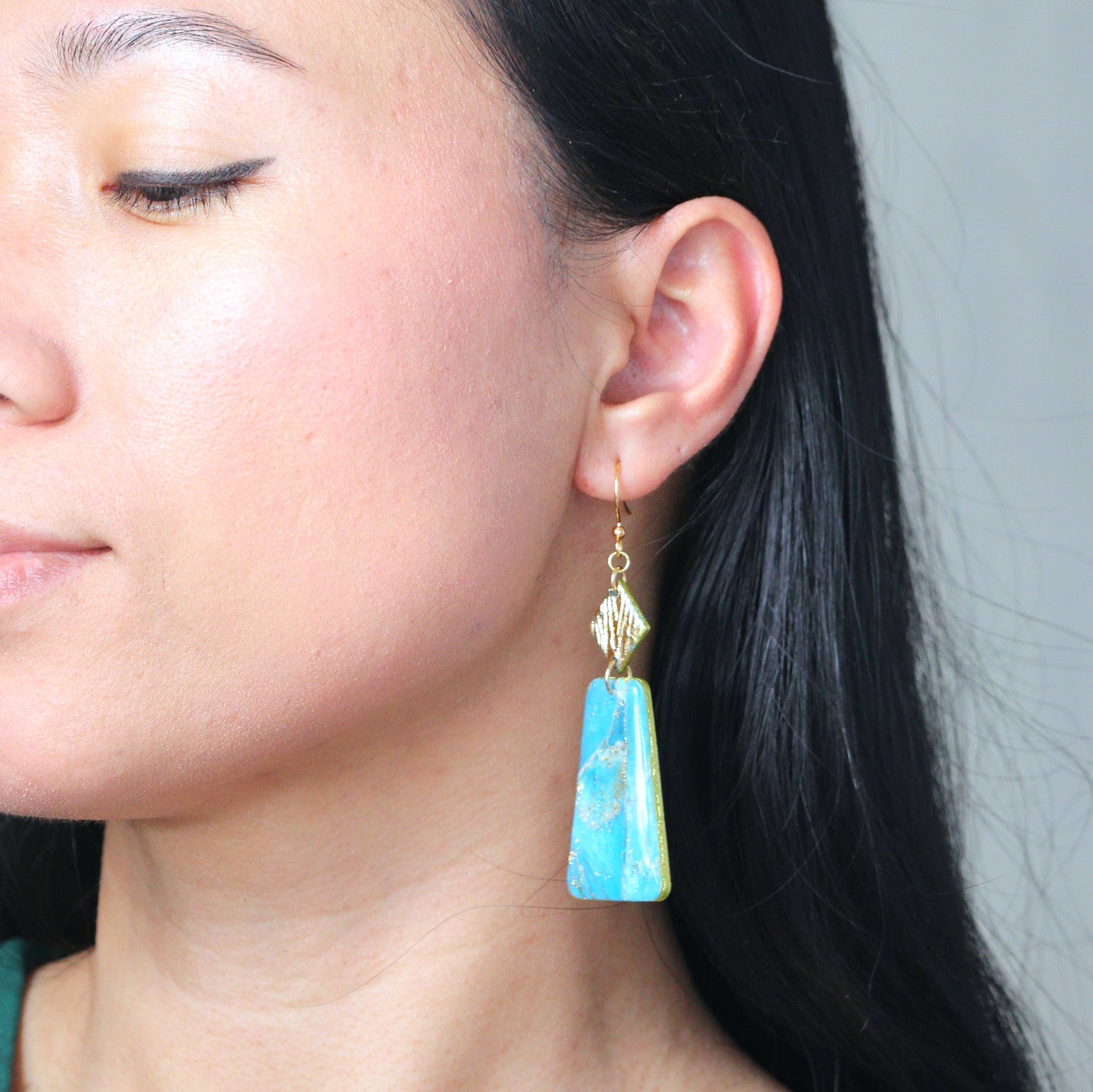 Celestial Gold Tapered Dangle Earring