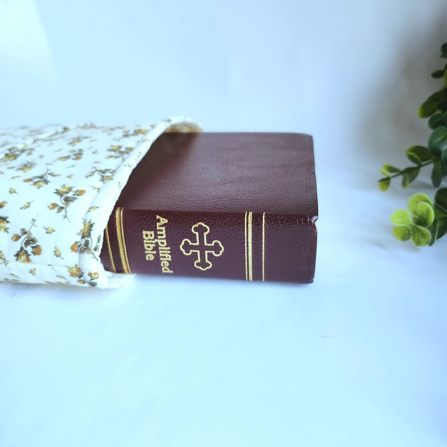 Butter Yellow Book Sleeve