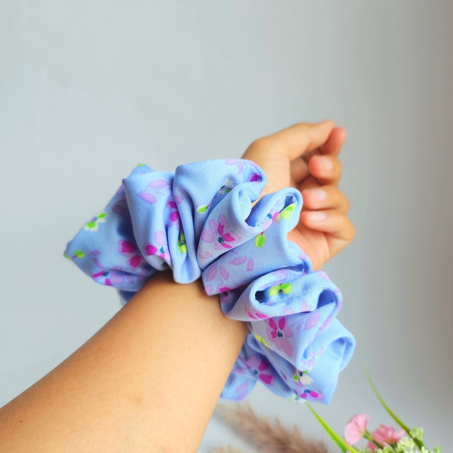 Len XL Scrunchie