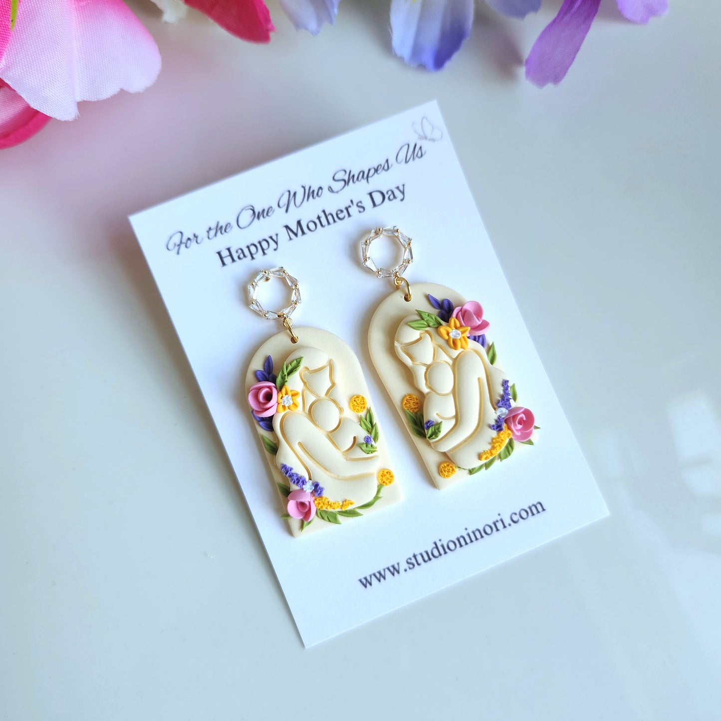 Elegant Motherhood Earring