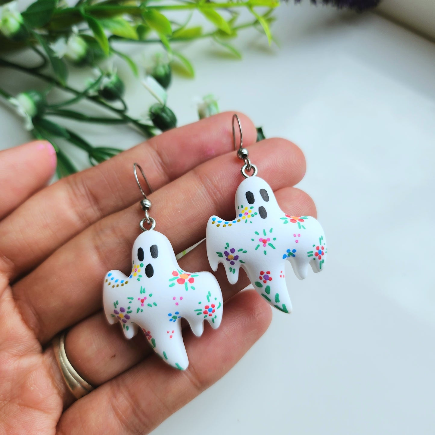 Floral Puffy Ghost Earrings