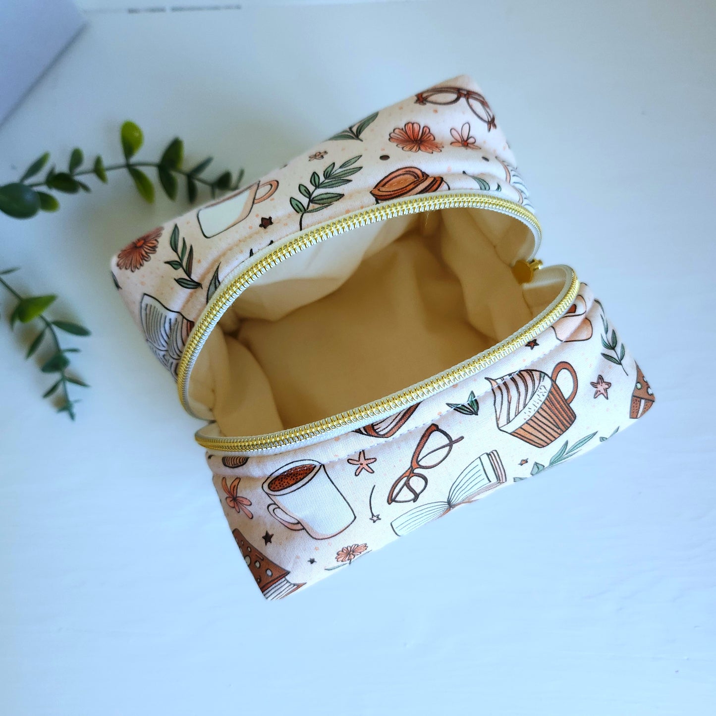 Coffee and Book Cosmetic Bag (Small)