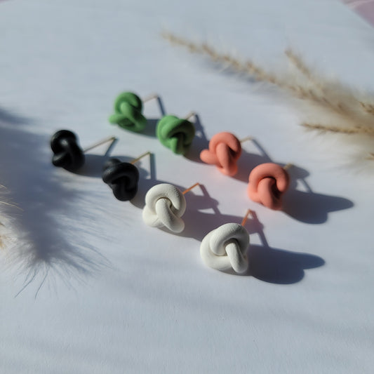 Knotted Stud ( Multi Color )