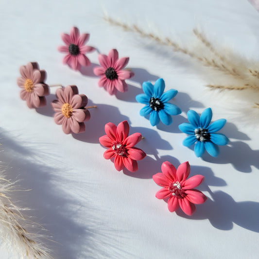 Daisy Stud (Multi Color)