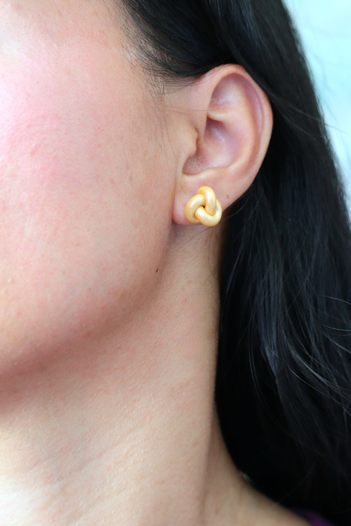 Gold Shimmer Knot Stud Earring