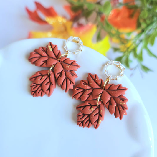 Elegant Maple Leaf Earring