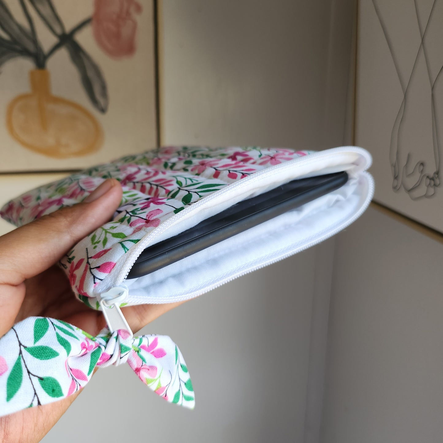 Quilted Floral Kindle Sleeve