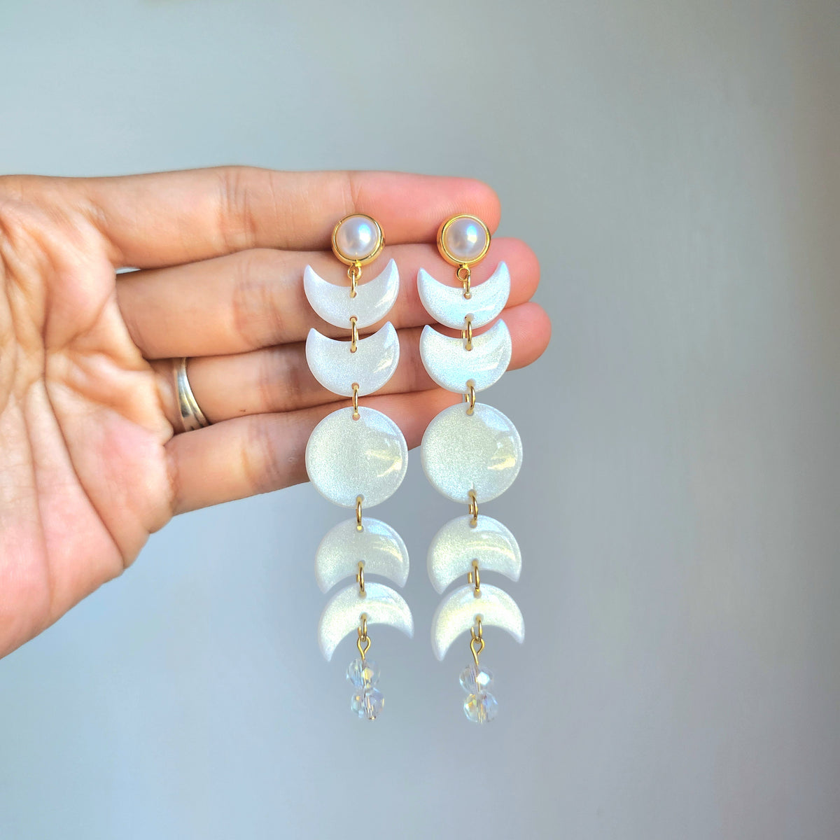 Moon Phases in Pearl White Earring