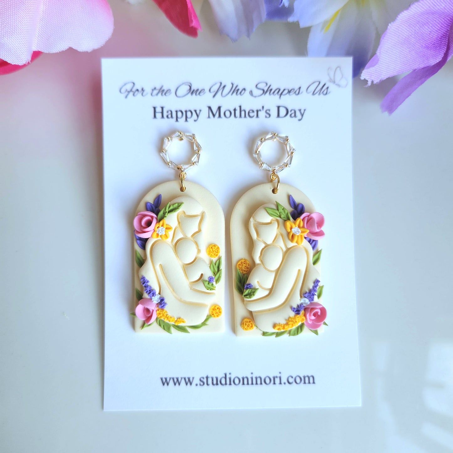 Elegant Motherhood Earring