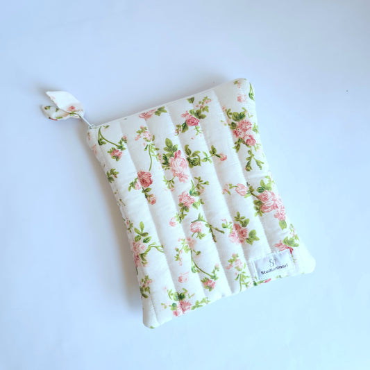 Lene Rose, eReader Sleeve