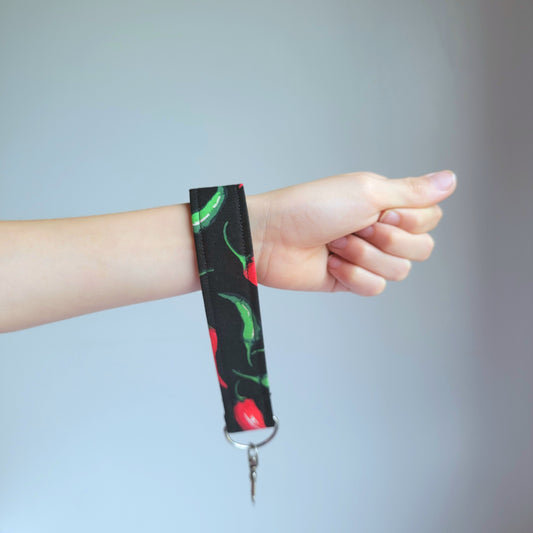 Wristlet Keychain in Pepper