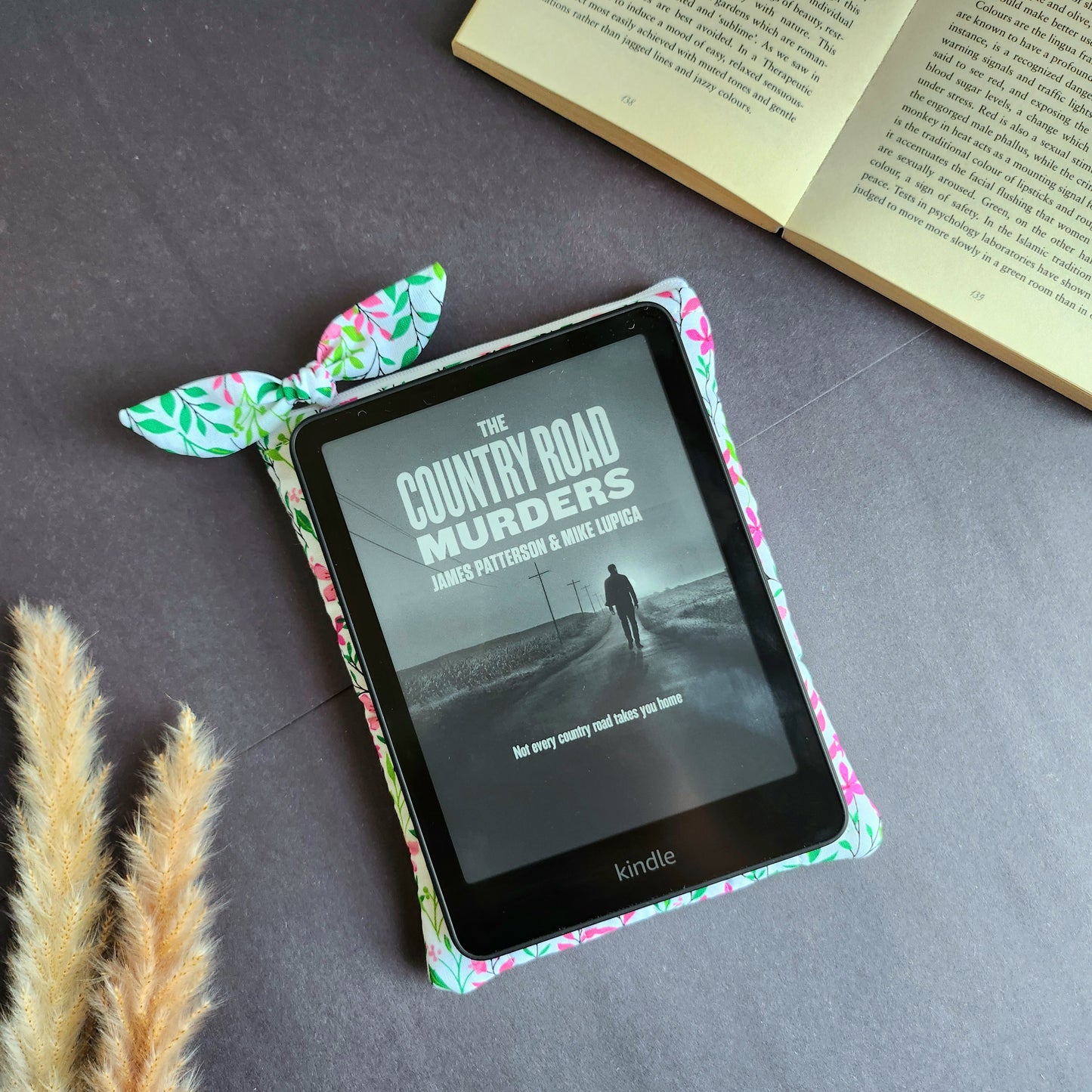 Quilted Floral Kindle Sleeve