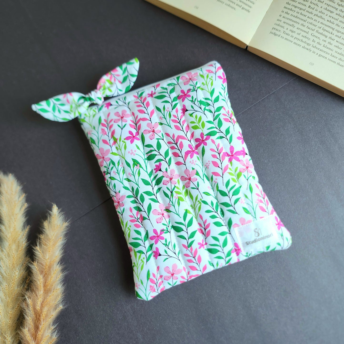 Quilted Floral Kindle Sleeve