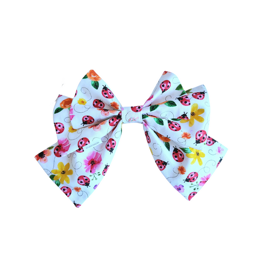 3 Layered Bow Lady BUg