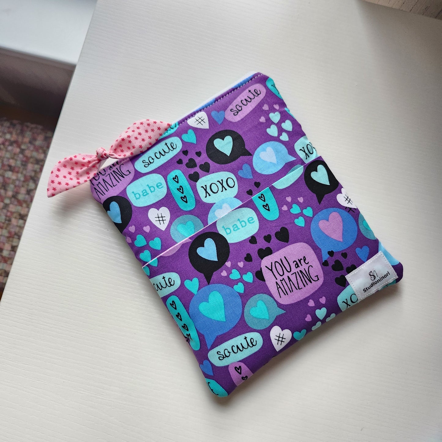 Ruffled Heart Prints Kindle Sleeve