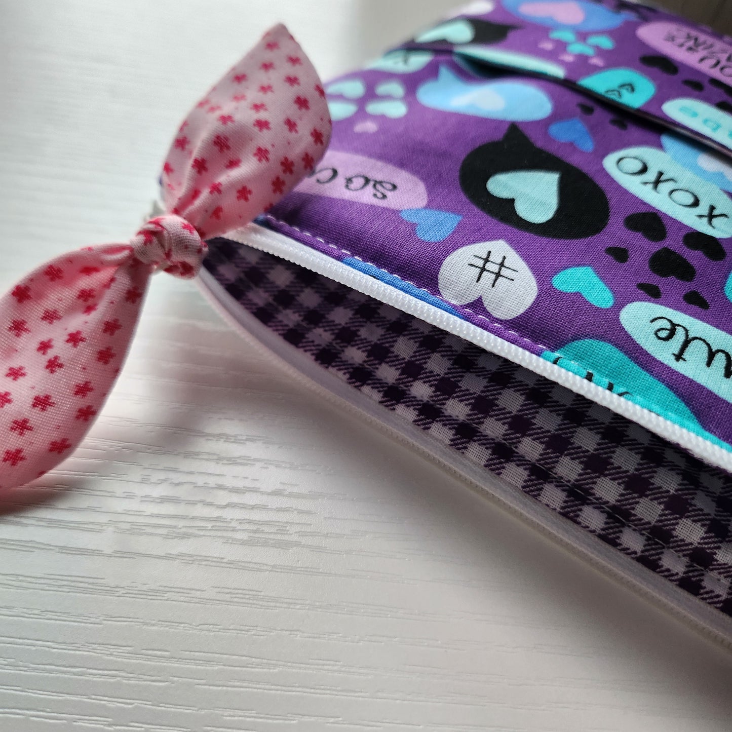 Ruffled Heart Prints Kindle Sleeve