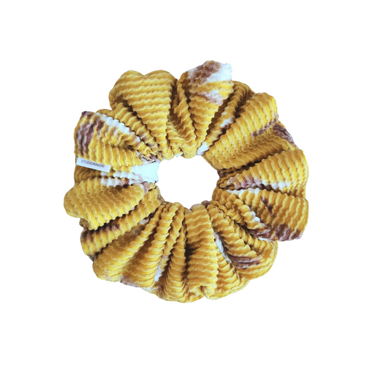 August XL Scrunchie