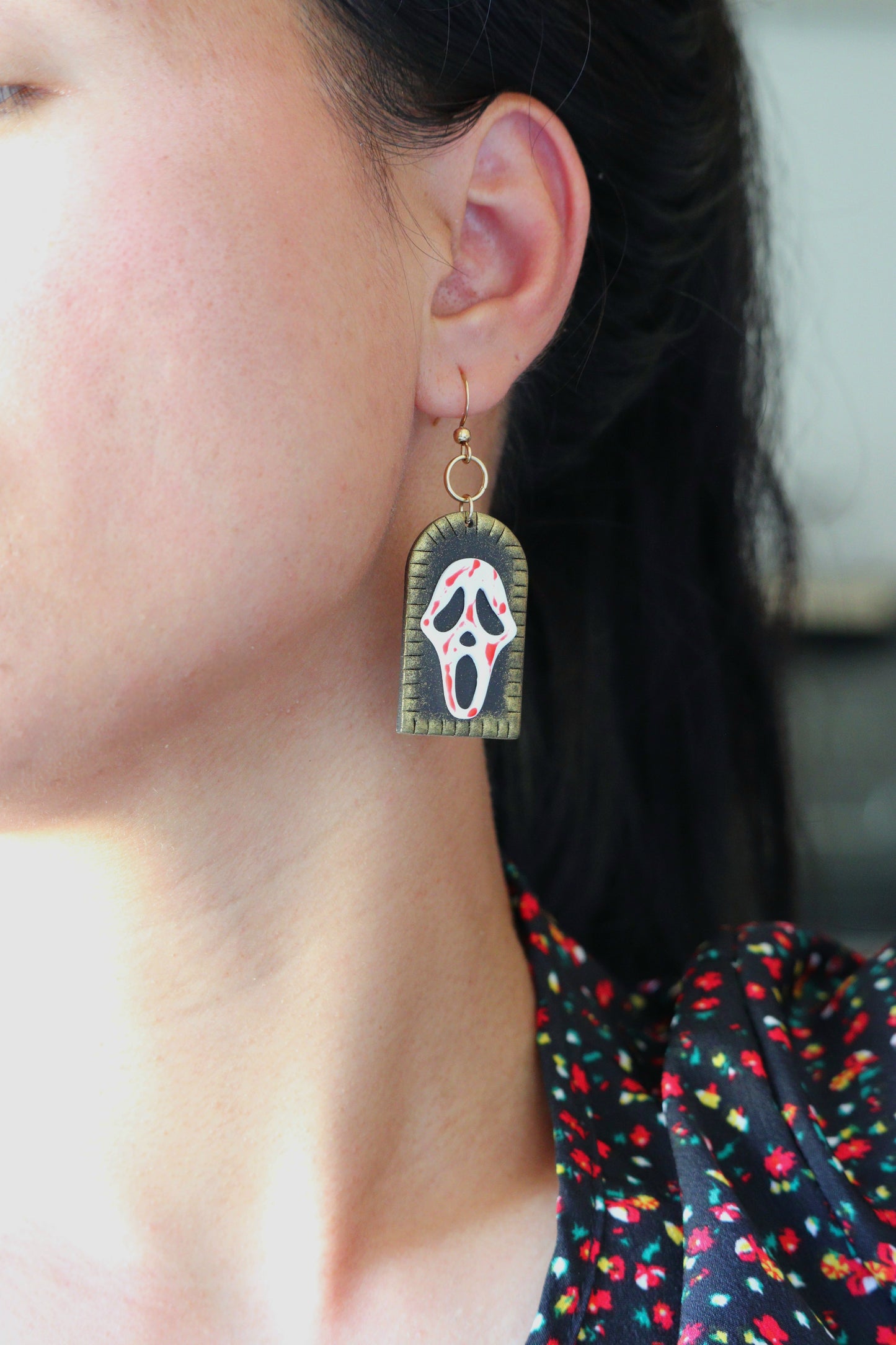 Falloween Scream Dangle Earrings